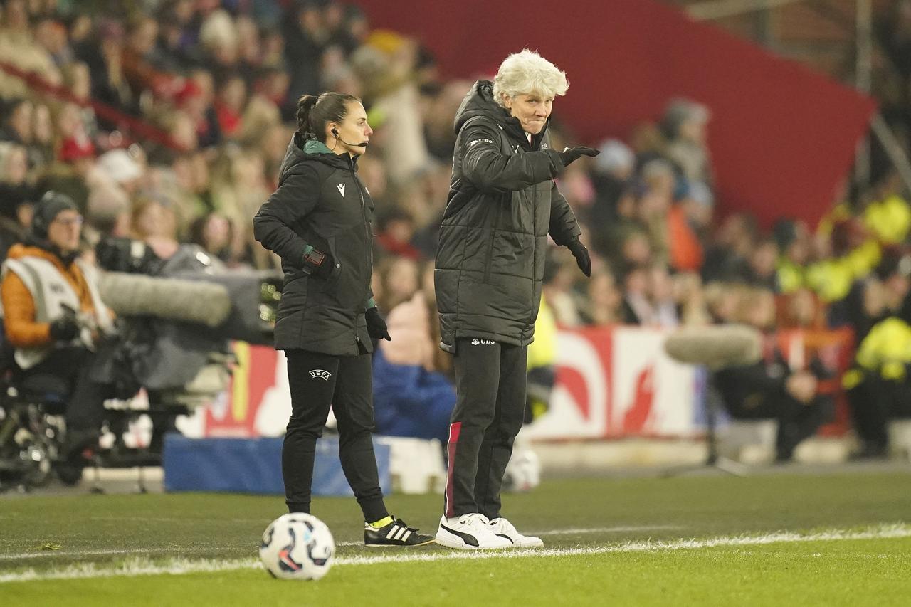 Sundhage a de quoi se montrer satisfaite de ce dernier match de l'année. [KEYSTONE - DANNY LAWSON]