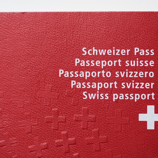 Un passeport suisse. [Keystone - Christian Beutler]