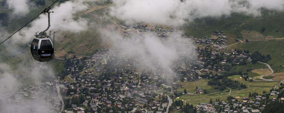 Une vue sur la station de Verbier. [Keystone - Jean-Christophe Bott]