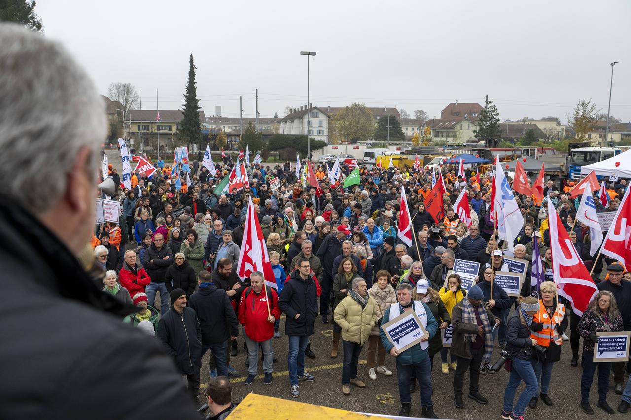 Manifestation des employés de l'aciérie de Stahl Gerlafingen AG, le samedi 9 novembre 2024.