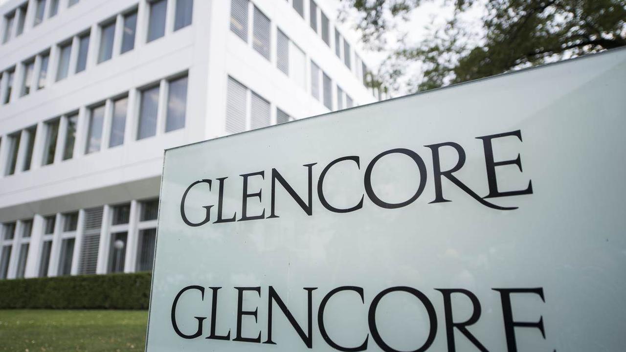 Glencore fait machine arrière sur sa promesse de se désengager du charbon. [Keystone]