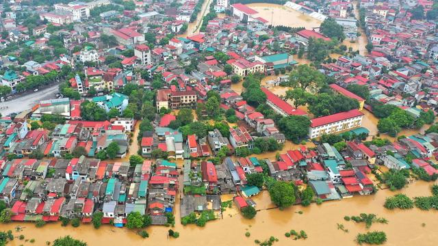 Selon un nouveau bilan, le typhon Yagi au Vietnam a fait 82 morts et 64 disparus. [KEYSTONE - VIETNAM NEWS AGENCY/TUAN ANH]