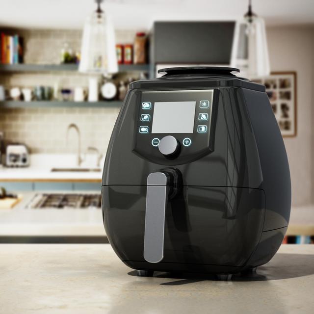 Un airfryer. [Depositphotos - destinacigdem]