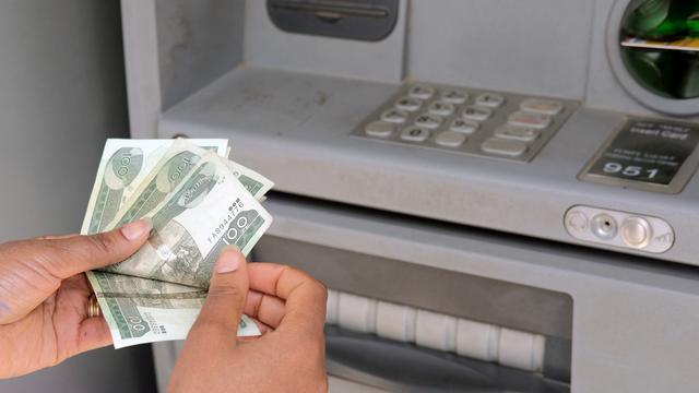 La principale banque d'Ethiopie demande à 5000 clients de la rembourser suite à un bug. [REUTERS - Maheder Haileselassie]