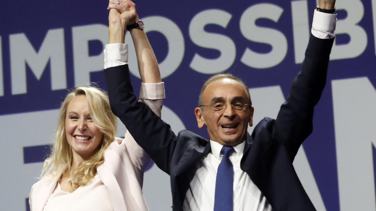 Marion Maréchal et Eric Zemmour lors de la campagne présidentielle de 2022. [Keystone - AP Photo/Jean-Francois Badias]