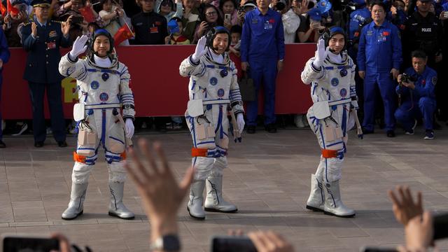 Trois astronautes avaient déjà rejoint la station spatiale chinoise lors d'une précédente mission fin avril. [KEYSTONE - ANDY WONG]