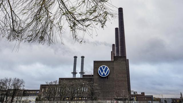 Volkswagen va supprimer plus de 35'000 emplois en Allemagne. [Keystone - AP Photo/Martin Meissner]