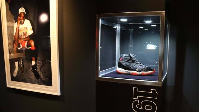 Les chaussures de Michael Jordan ont été vendues à New York chez Sotheby's. [IMAGO/ZUMA Wire - IMAGO/Nancy Kaszerman]