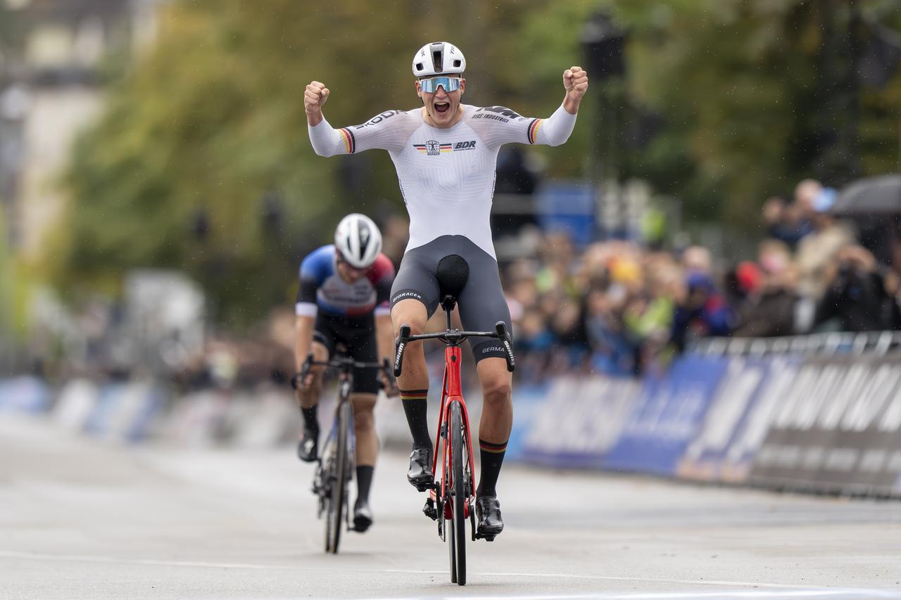 Niklas Behrens a devancé Martin Svrcek au sprint. [KEYSTONE - PETER DEJONG]