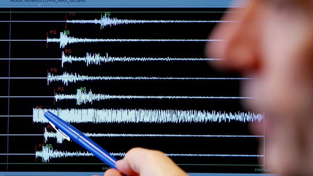 Image d'illustration d'un graphique d'un séisme. [EPA / SIPA / Keystone - Christian Hartmann]