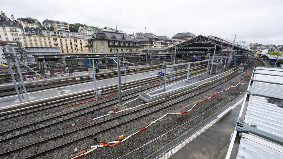 Une vue de la gare de Lausanne jeudi 2 mai 2024. [KEYSTONE - MARTIAL TREZZINI]