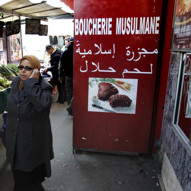Les communautés juives et musulmanes de Belgique, où l'interdiction de l'abattage rituel des animaux vient d'être confirmée par la CEDH, considèrent ce jugement discriminatoire. [Keystone/AP Photo - Michel Euler]