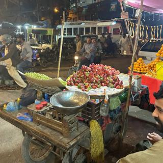Karachi, capitale de la gastronomie indo-pakistanaise (2). [RTS - © Margot Davier]