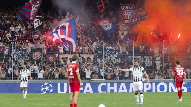 Le secteur pour les supporters du FC Bâle sera fermé lors du prochain match à Tourbillon. [KEYSTONE - CYRIL ZINGARO]