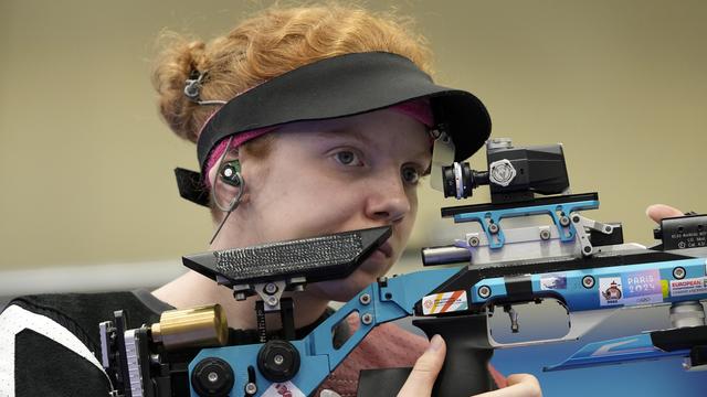 La tireuse jurassienne Audrey Gogniat remporte le bronze. [Keystone/AP Photo - Manish Swarup]