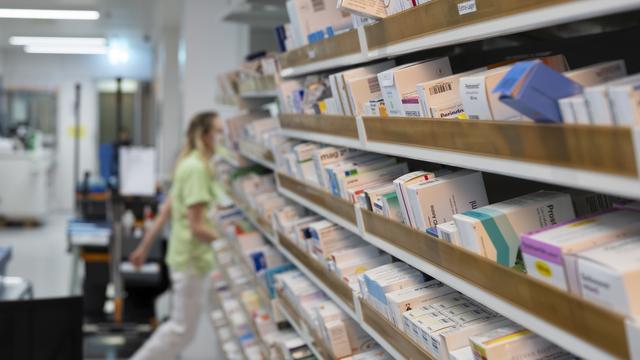 Le prix des médicaments sur ordonnance change dès le 1er juillet. [KEYSTONE - CHRISTIAN BEUTLER]