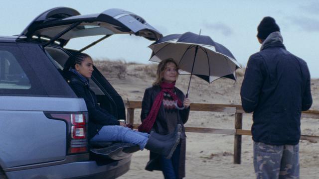 Hafsia Herzi et Isabelle Huppert dans le film "La Prisonnière de Bordeaux" [Les Films du Losange]