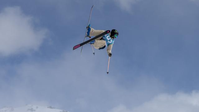 "C'est un sentiment incroyable d'avoir la tête en bas", explique Sarah Hoefflin. [KEYSTONE - MAYK WENDT]