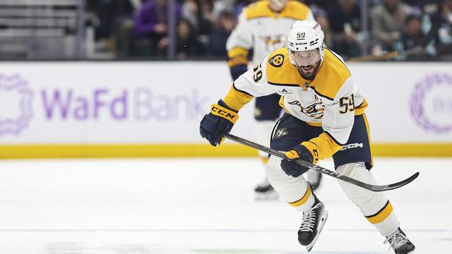 Roman Josi connaît un début d'exercice difficile. [Keystone - AP Photo/Rio Giancarlo]