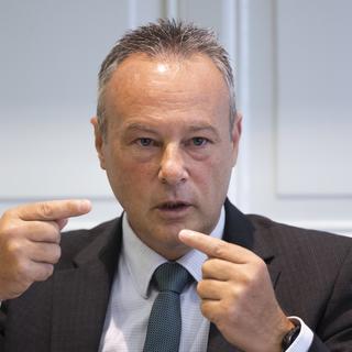 Stéphane Rossini, directeur de l'Office fédéral des assurances sociales, lors d'une conférence de presse à Berne, le mardi 6 août 2024 (image d'illustration). [keystone - Peter Klaunzer]