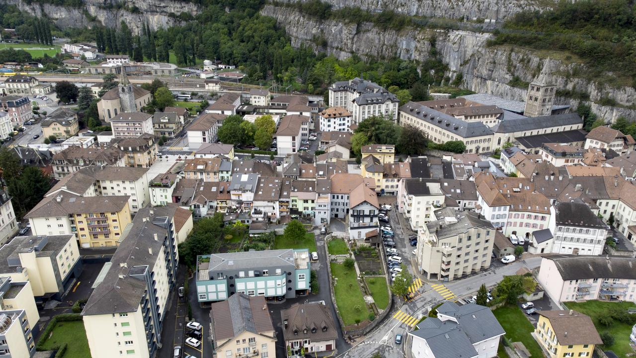 Le chanoine et curé en charge du secteur de Saint-Maurice avait été réintégré après sa grève de la faim. [KEYSTONE - LAURENT GILLIERON]