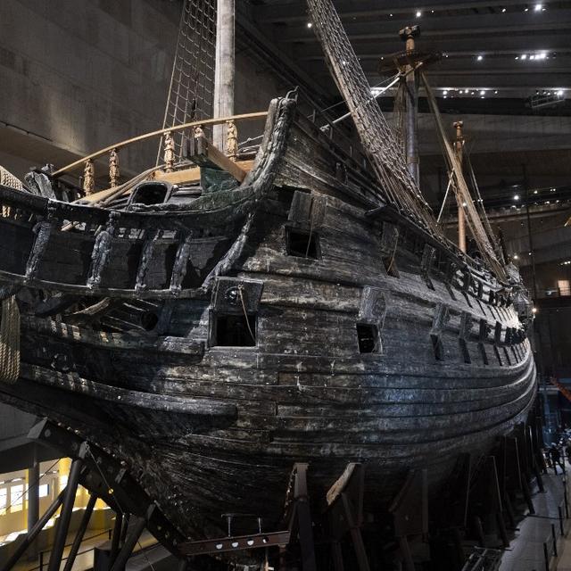 La Suède finalise le sauvetage de l'épave du navire de guerre Vasa. [AFP - Fredrik SANDBERG / TT News Agency]