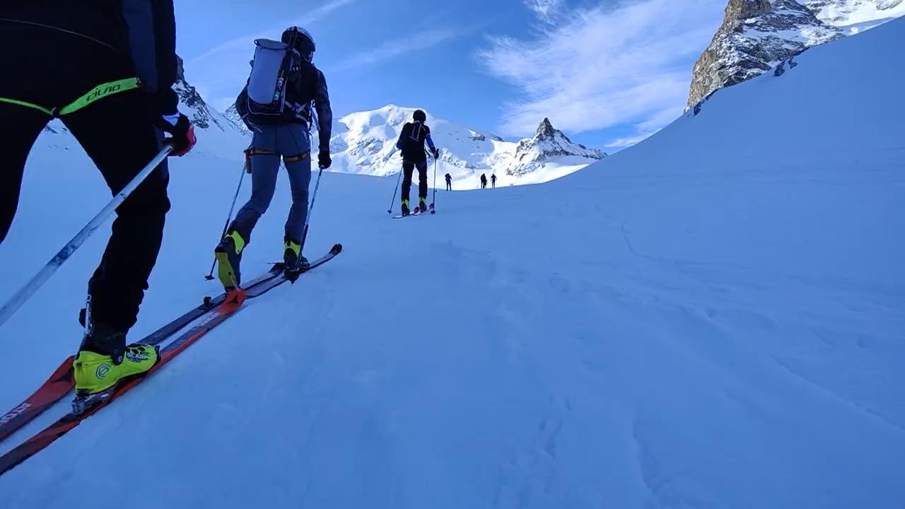 Entraînement pour la Patrouille des Glaciers.