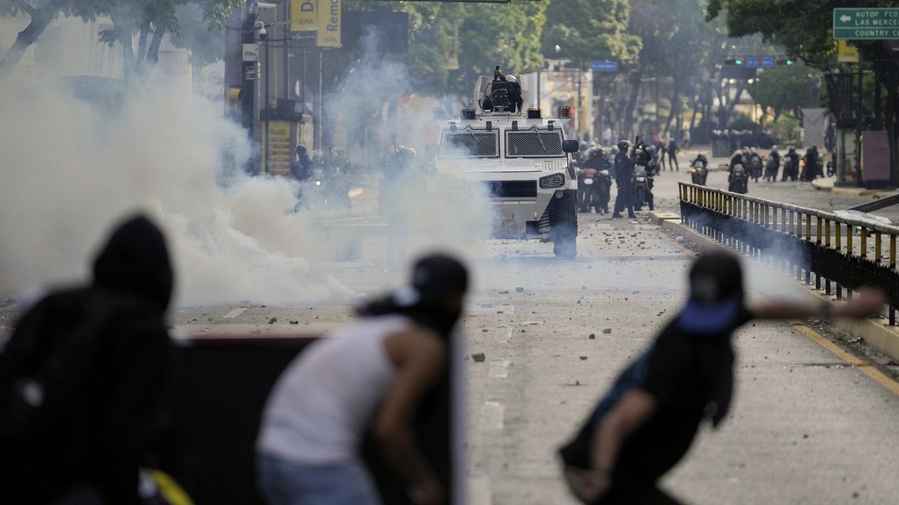 Selon les experts de l'ONU, "la réponse répressive de l'Etat" aux manifestations après les élections de juillet a "marqué une nouvelle étape dans la détérioration de l'Etat de droit" au Venezuela. [Keystone - Matias Delacroix - AP Photo]