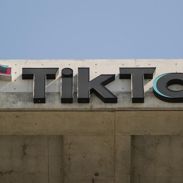 TikTok est dans le collimateur des autorités américaines (image d'illustration). [AP photo / Keystone - Damian Dovarganes]