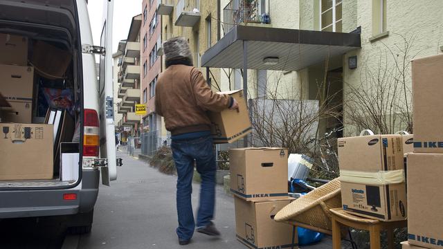 L'immigration en Suisse est moins élevée au premier semestre 2023 qu'un an auparavant. Image prétexte. [Keystone]