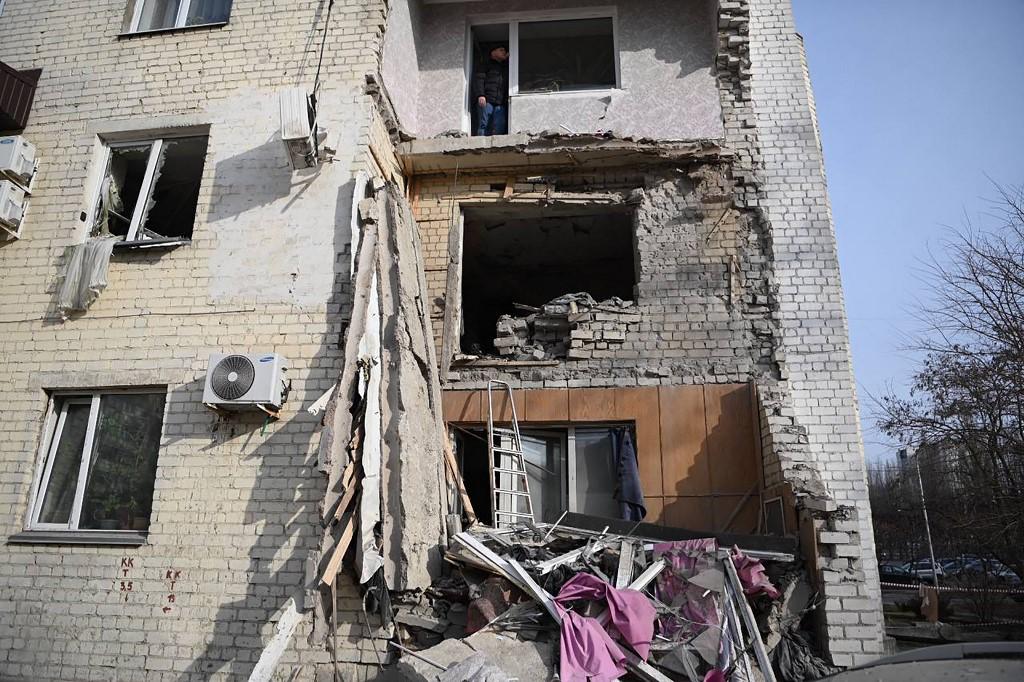 Une attaque de roquettes a visé la ville russe de Belgorod, selon cette image publiée sur le compte Telegram du gouverneur, le 23 mars 2024 [afp photo / telegram account @vvgladkov - telegram account @vvgladkov]