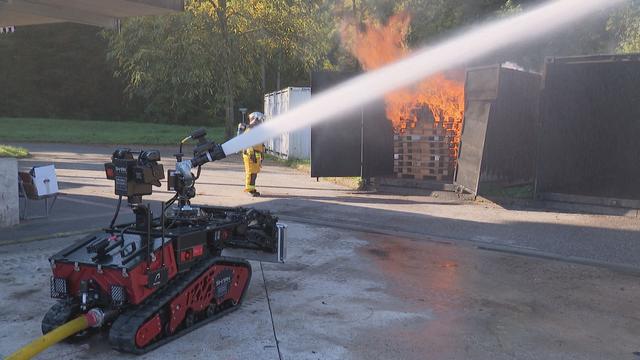 Deux robots viennent désormais en renfort des pompiers genevois.