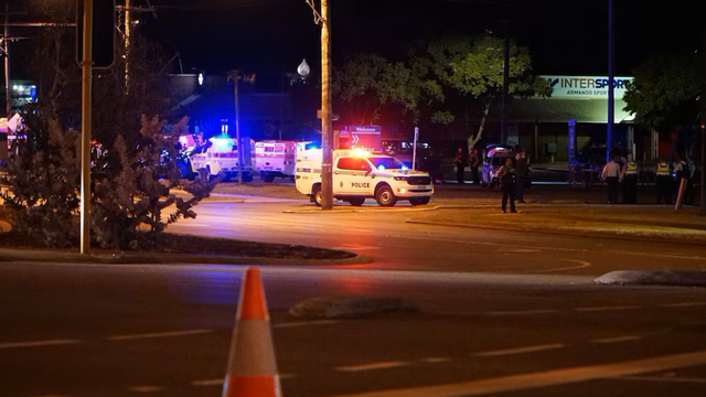 Un adolescent "radicalisé" de 16 ans a été abattu par la police australienne après avoir blessé une personne lors d'une attaque au couteau en Australie-Occidentale [WAMN News/Capture d'écran]