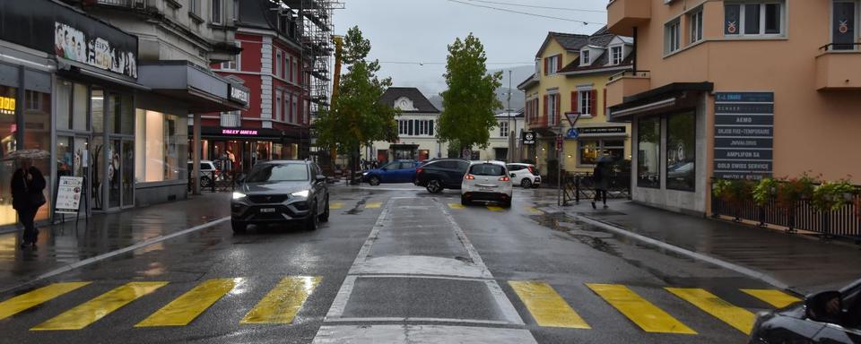 Les rues de Delémont sous la pluie. [RTS - Gaël Klein]