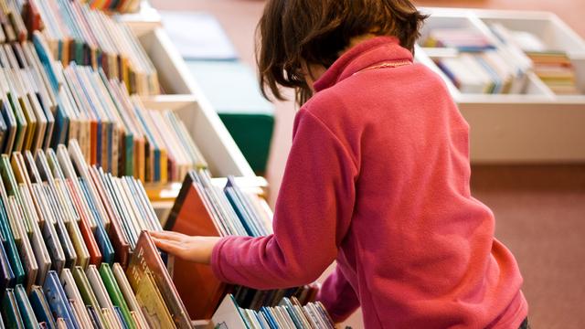 Les enfants suisse semblent toujours aimer la lecture. [Chlorophylle]