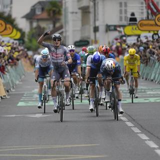 La 13e étape du Tour de France, le 12 juillet 2024. [Keystone - AP Photo/Jerome Delay]