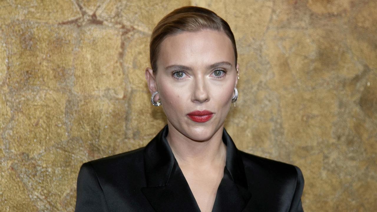 Scarlett Johansson accuse OpenAI d'avoir copié sa voix sans son consentement pour son nouveau chatbot. [EPA/Keystone - SARAH YENESEL]