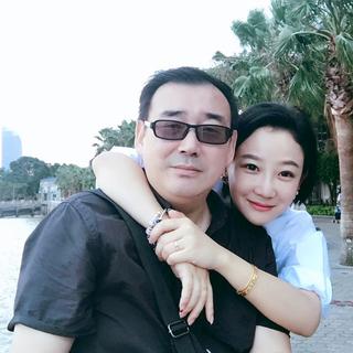 Le politologue et journaliste sino-australien Yang Hengjun a été condamné à la peine de mort pour "espionnage", après une arrestation il y a cinq ans qui a été suivie par des années de torture en prison. [Keystone/Chongyi Feng via AP - File]