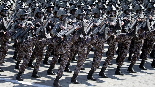 Une parade de soldats pour le 70ème anniversaire de la fondation de la Corée du Nord. 9 septembre 2018 (image d'illustration). [AP Photo/Keystone - Ng Han Guan]