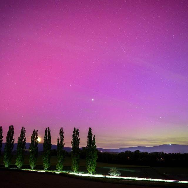 Le ciel suisse a été trop nuageux pour observer les aurores boréales. [Keystone]