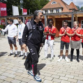 Murat Yakin et son équipe sont arrivés en Allemagne pour l'Euro. [Keystone - Peter Klaunzer]