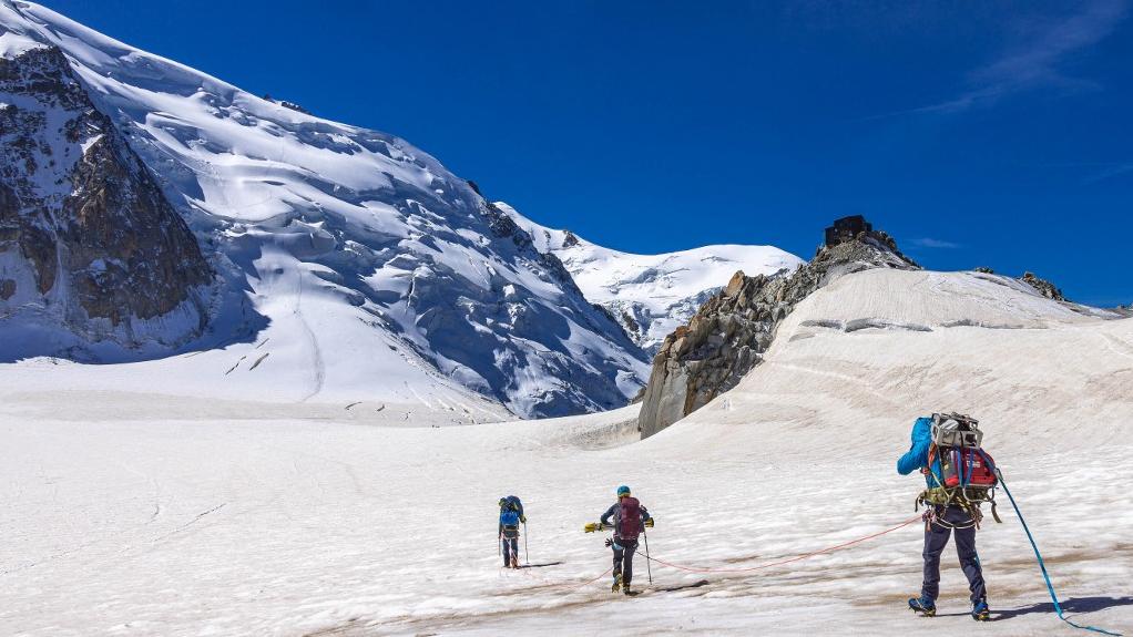 Quatre alpinistes coréens et italiens, piégés sur le mont Blanc, retrouvés morts (image d'illustration). [afp - Bertrand Bodin]