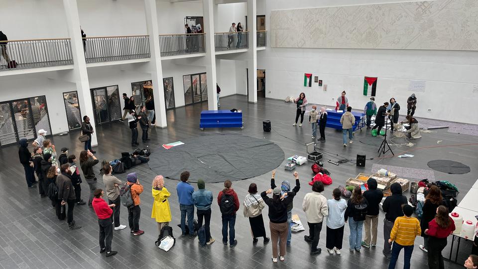 La mobilisation pro-palestinienne s'étend à l'EPFL. [RTS - Robin Baudraz]