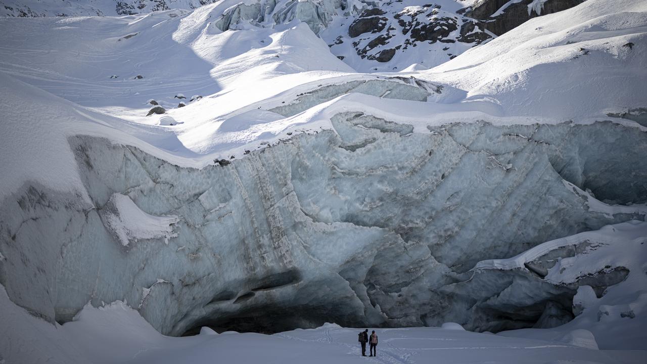 La météo a profité aux glaciers suisses (ici le glacier Morteratsch, février 2024) [Keystone - Gian Ehrenzeller]