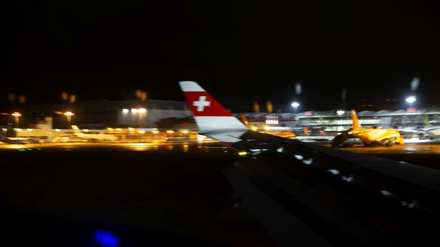 Des avions à l'aéroport de Genève-Cointrin. [Keystone - Salvatore Di Nolfi]