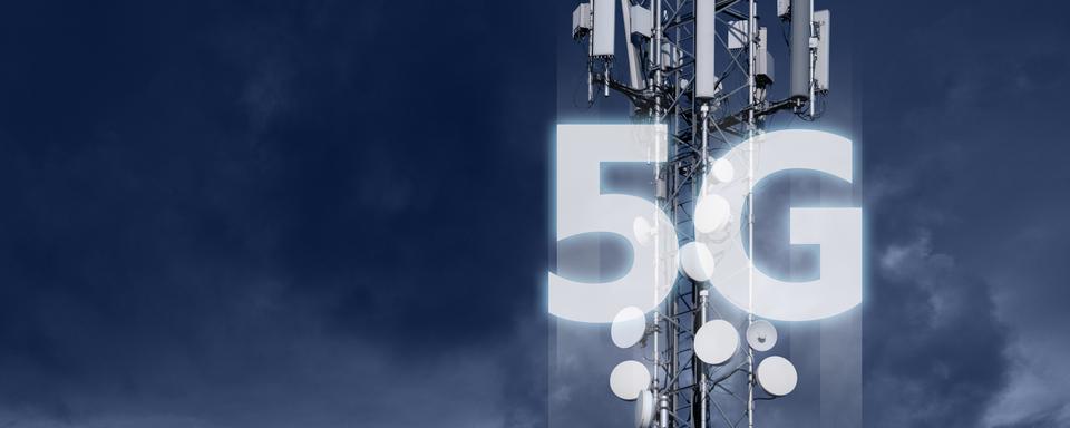 Transmetteurs réseau 5G. [Depositphotos - ©Scharfsinn]