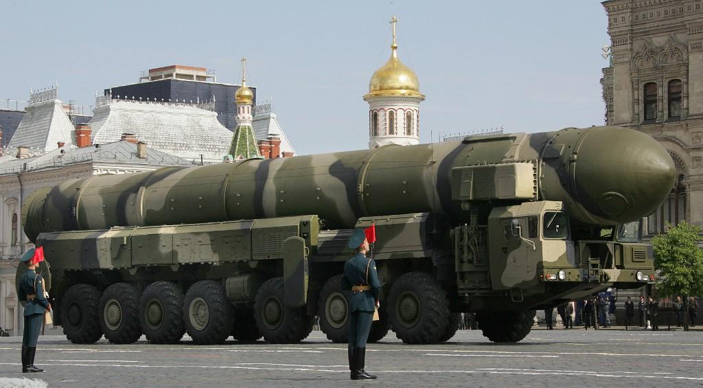 Un missile balistique intercontinental Topol-M lors d'une parade à Moscou (image d'illustration). [AFP - ALEXANDER NEMENOV]