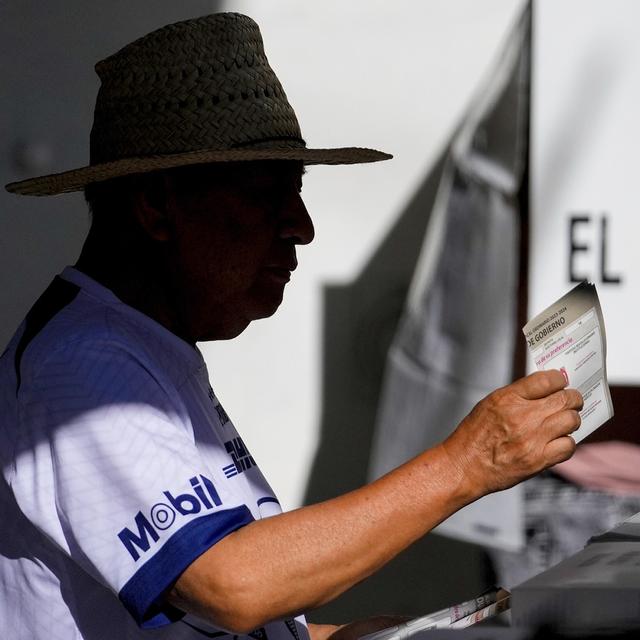 Les Mexicaines et les Mexicains votent dans un climat tendu, pour une élection historique. [Keystone - Matias Delacroix]