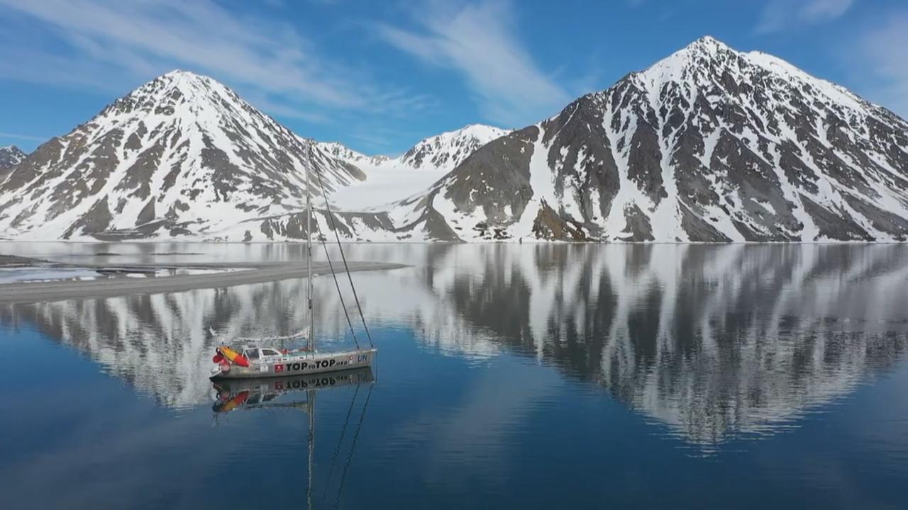 La famille alémanique parcourt les mer du globe à bord de son voilier "Pachamama". [TOPtoTOP]