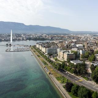 À Genève, un collectif de propriétaires dépose une initiative autour de l’urbanisme. (Image d'illustration) [Keystone - Salvatore Di Nolfi]